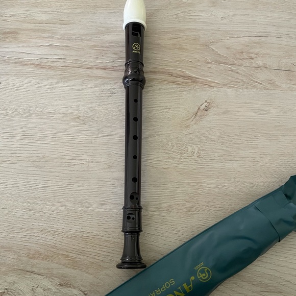 Angel Recorder - Picture 2 of 5